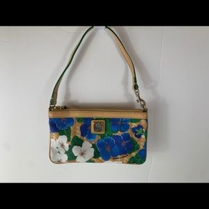 Dooney & Bourne hand bag